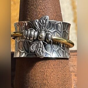 Fidget ring stamped 925 and brass honeycomb/bee fidget ring weighs 7.3 gm SZ 10